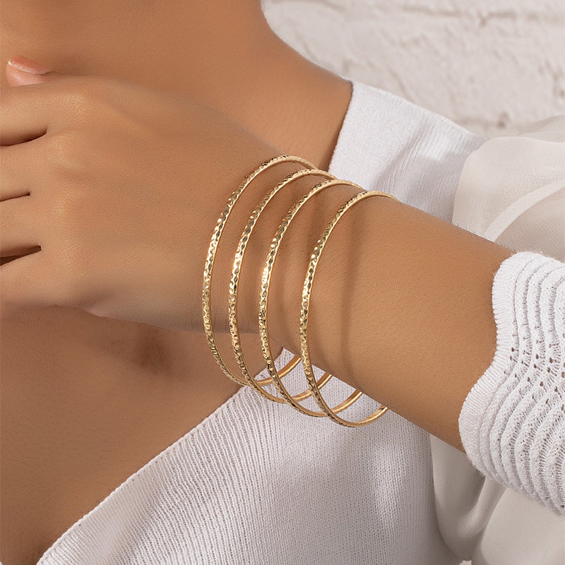 Fashionable Hammered Ring and Bracelet Set for Women - Vienna Verve Collection