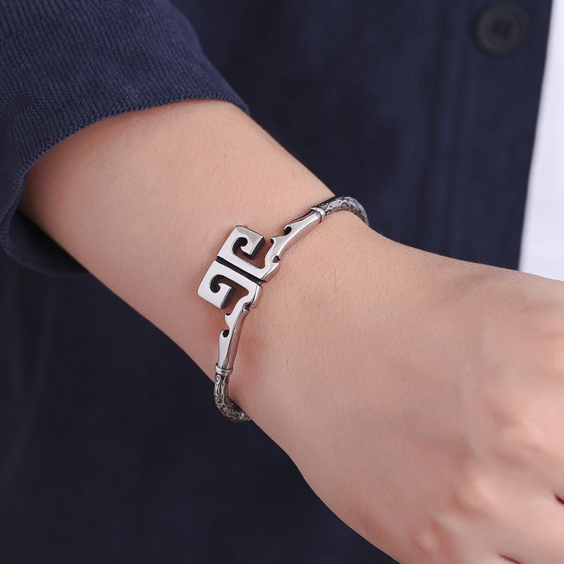 Steel Bracelet – Minimalist Everyday Accessory
