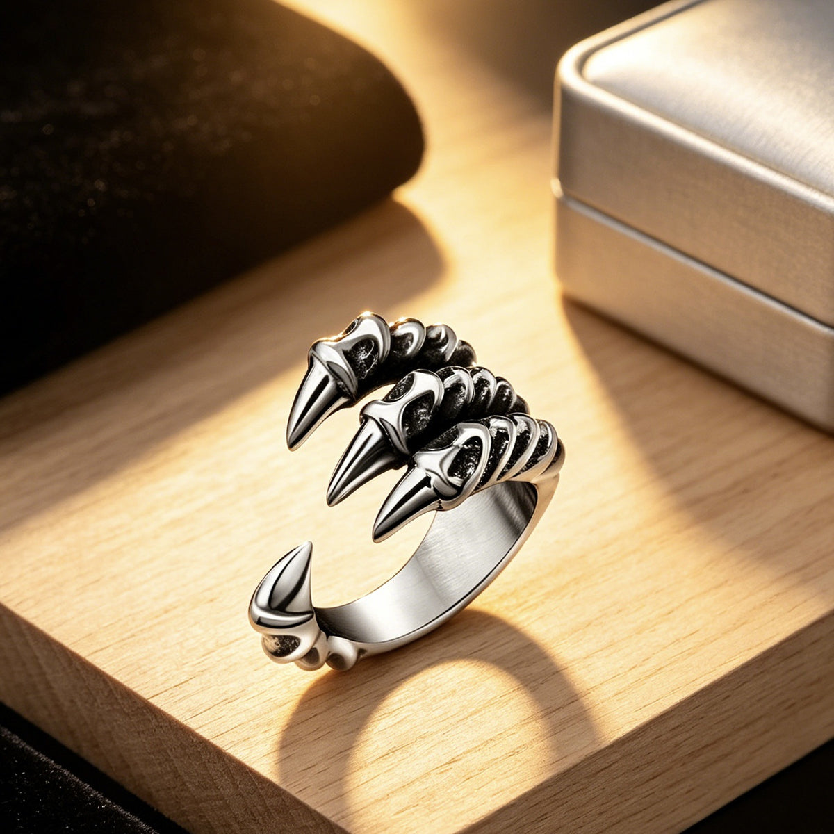 Planderful Everyday Genie Eagle Claw Titanium Steel Ring Unisex Protection Statement