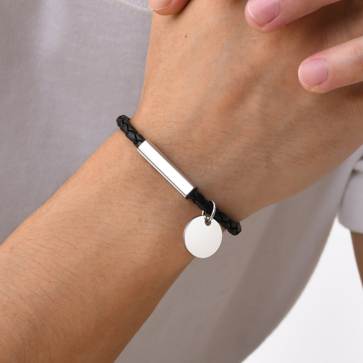 Stainless Steel Square Magnetic Buckle Round Plate Leather Black Bracelet