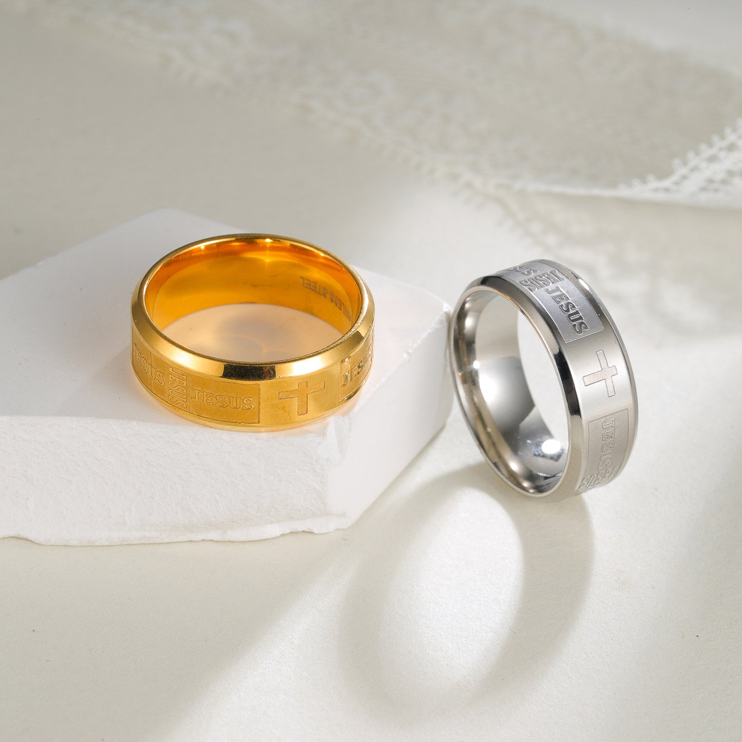 Planderful Everyday Genie Mens Stainless Steel Gold Ring