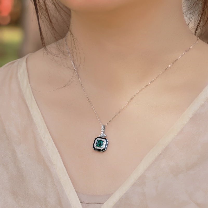 Planderful Jewelry Lab Grown Emerald Pendant Necklace In Sterling Silver S925 Square Vintage Design