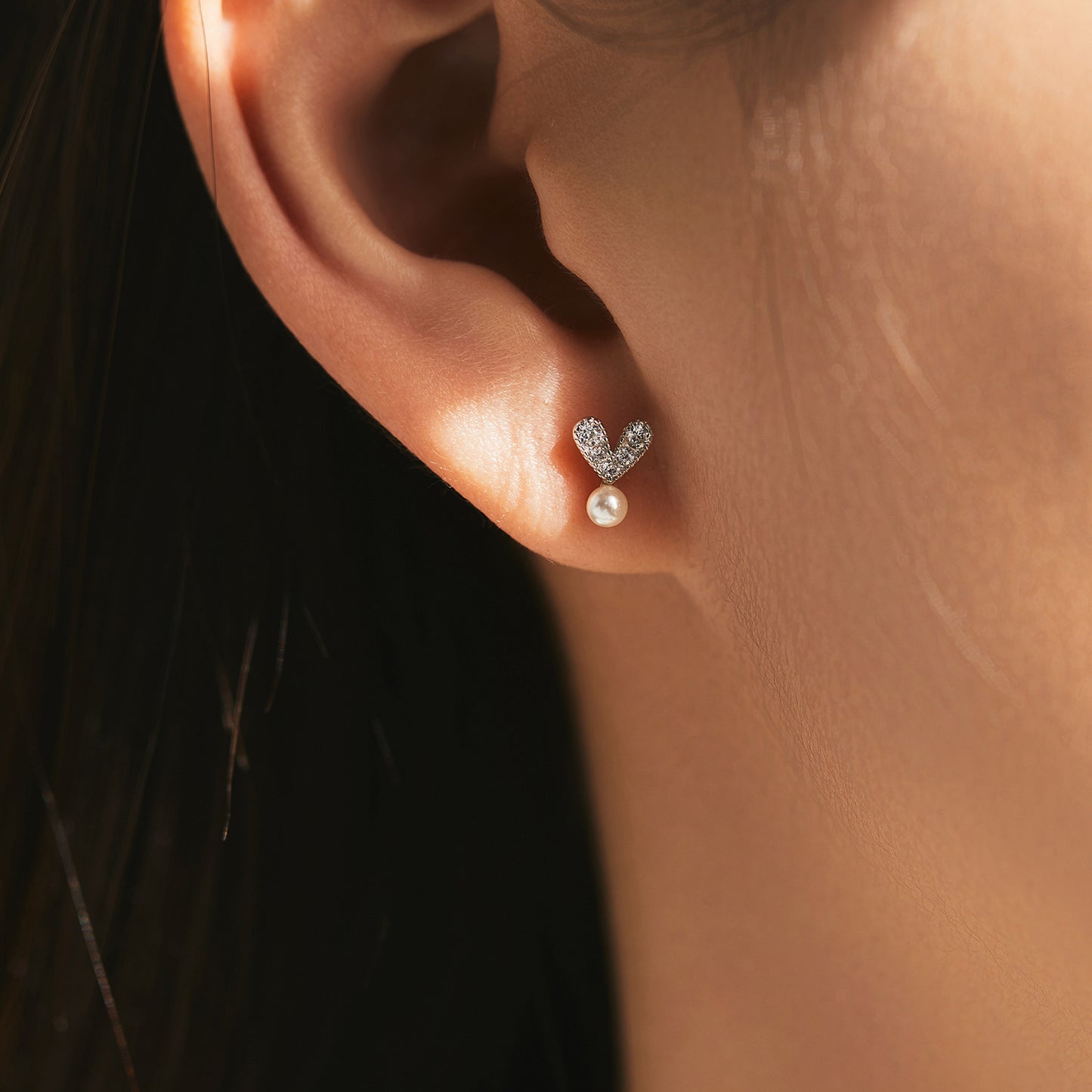 Planderful Everyday Genie Earrings – Exquisite Zircon and Pearl Design