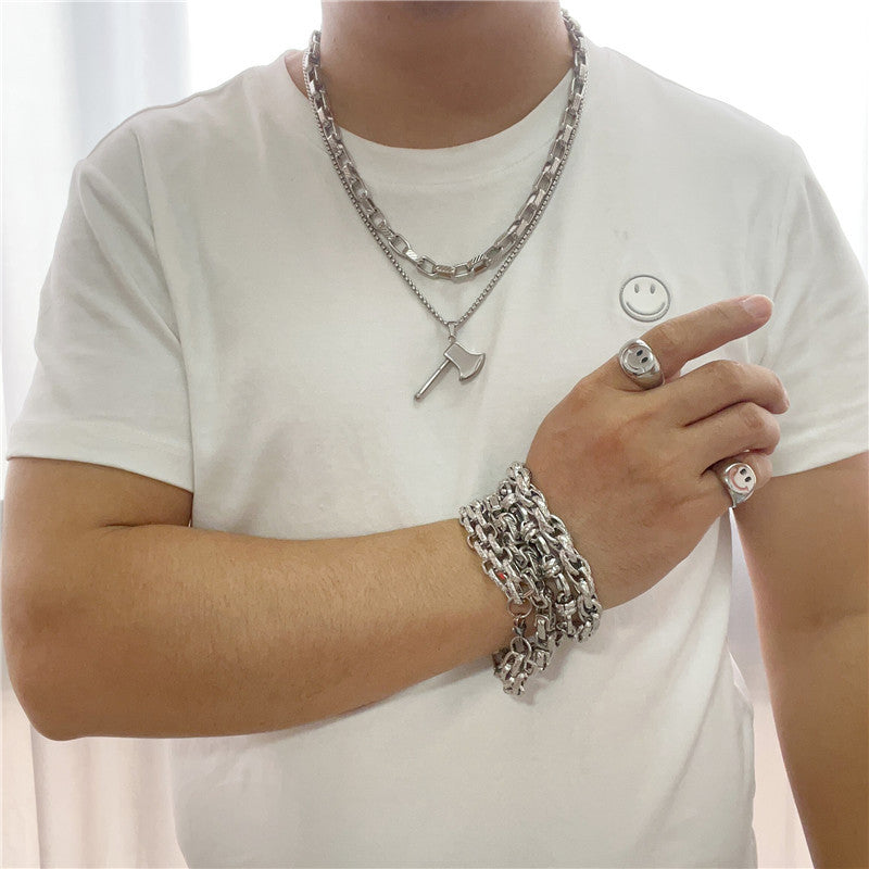 Personalized Retro Titanium Steel Axe Pendant Necklace for Men - Trendy Domineering Design
