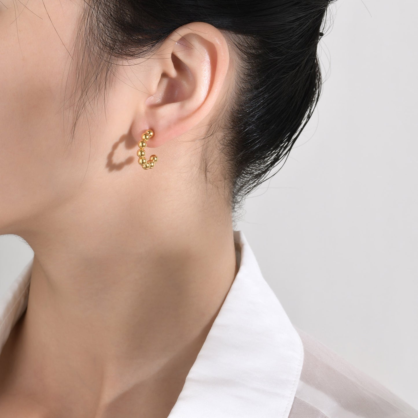 European And American Earrings Stainless Steel C Shaped Ball