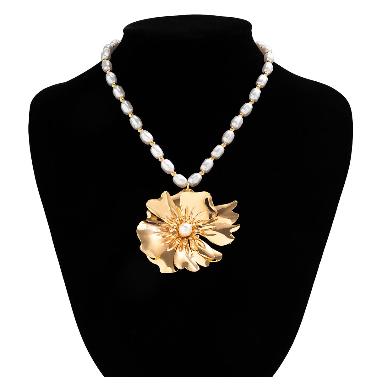 Exquisite Metal Flower Pendant Necklace with Imitation Pearl Detail for Women