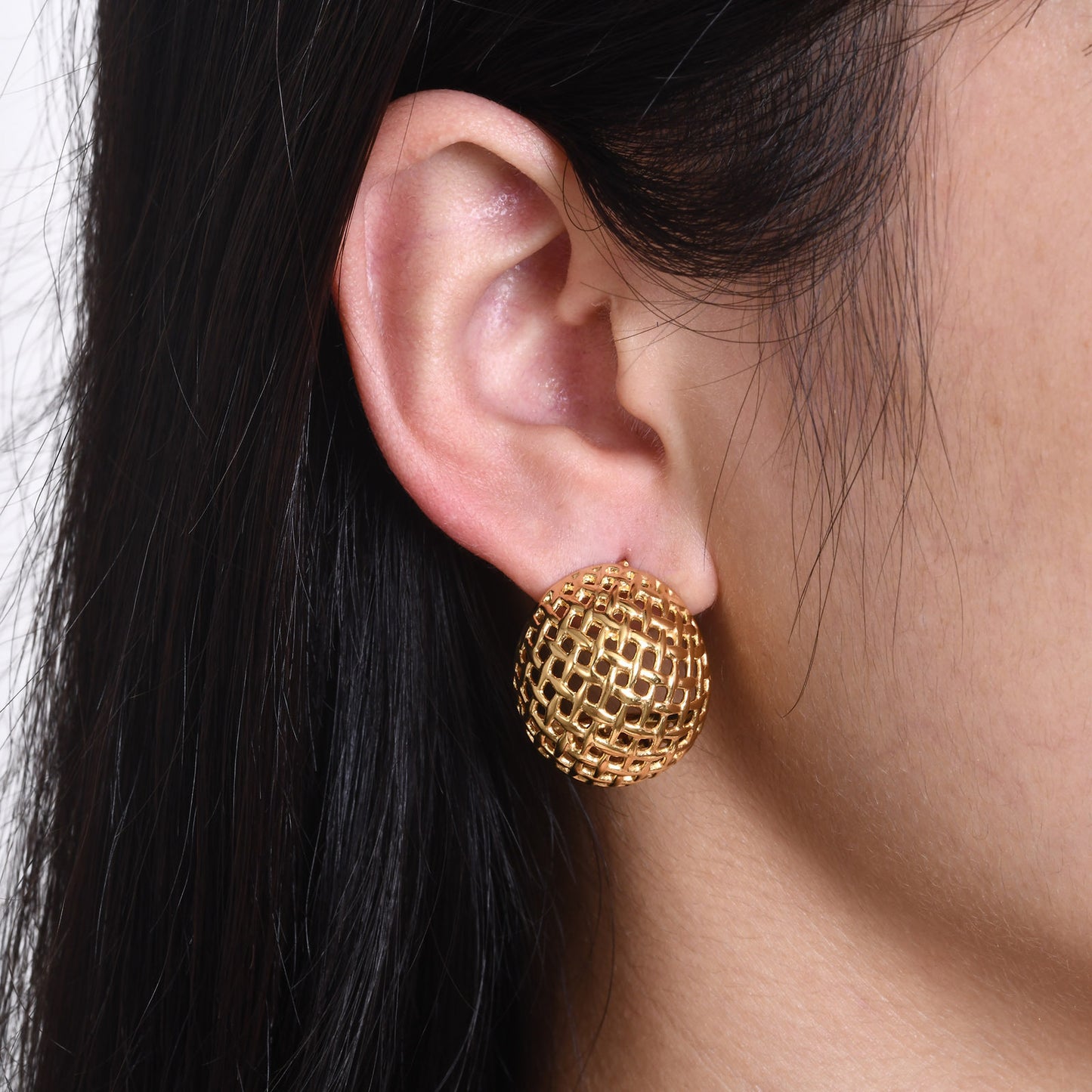 European And American Cross-Border Wholesale Stainless Steel Hollow C-Shaped Retro Earrings