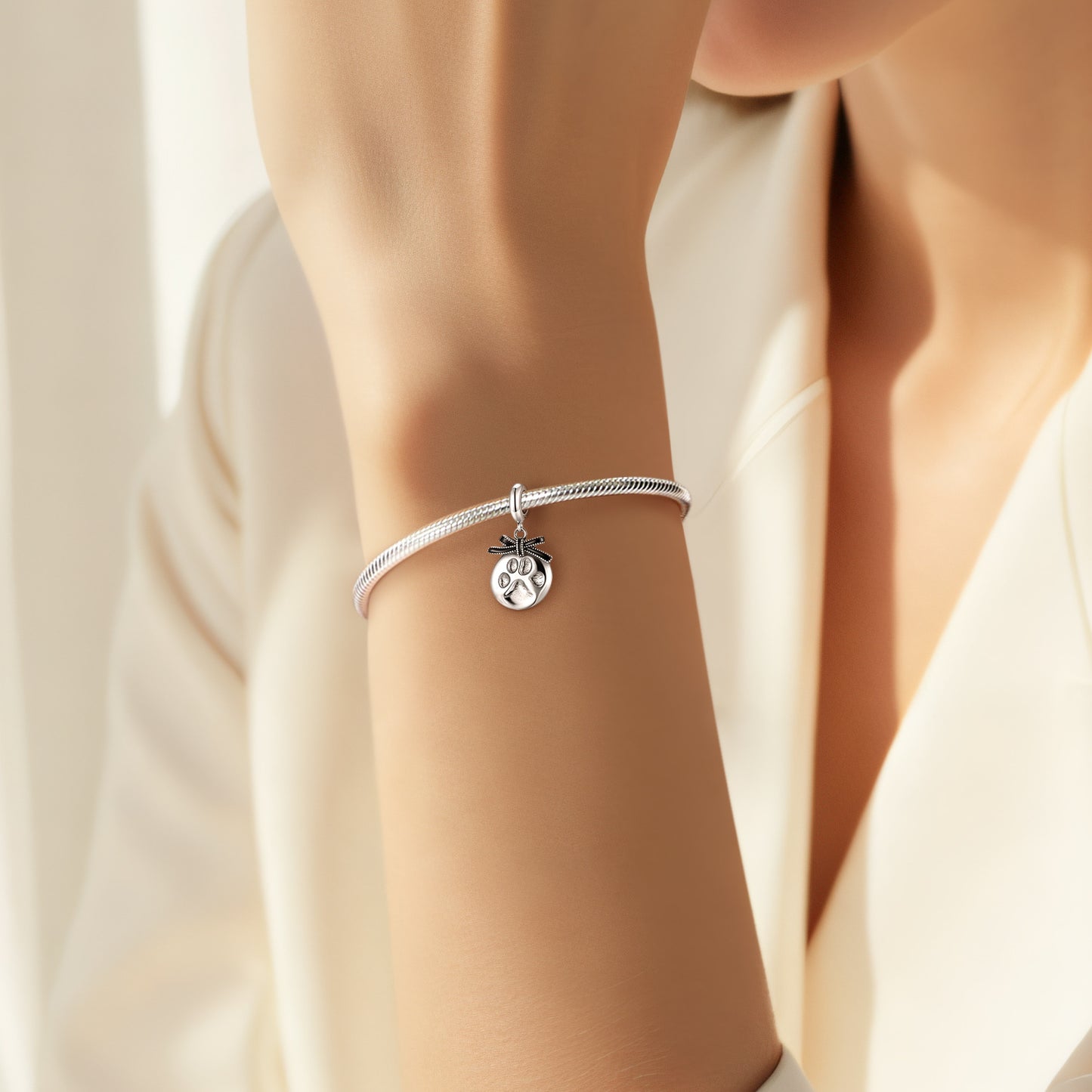 Planderful Jewelry S925 Sterling Silver Bow Dog Paw Pendant Necklace Elegant Gift For Her