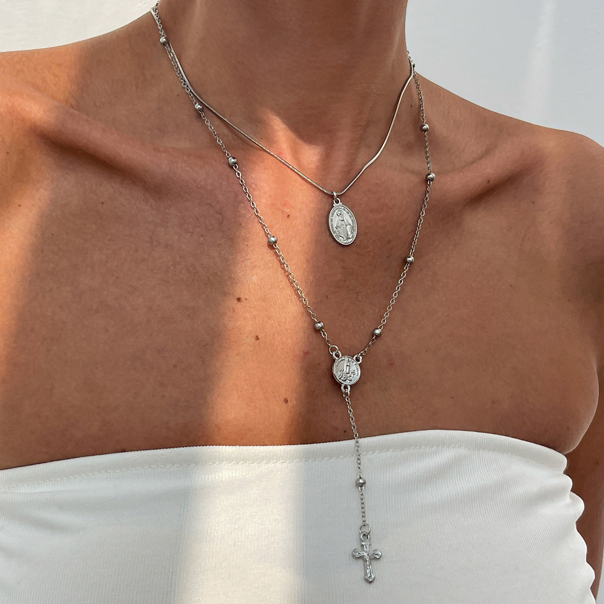 Wind Stacked Cross Fringed Necklace Round Bead Snake Bone Chain Multi-Layer