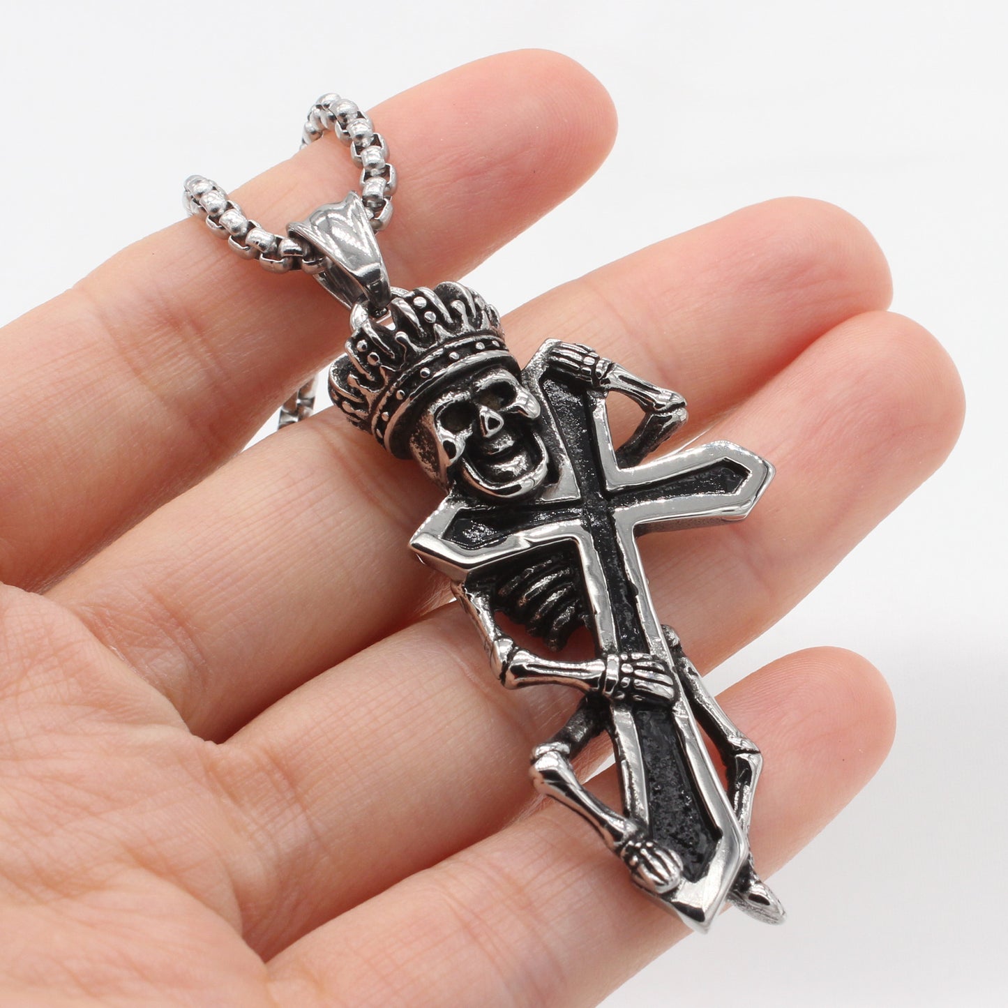 Planderful Everyday Genie – Retro Skull Cross Men's Titanium Steel Pendant Necklace