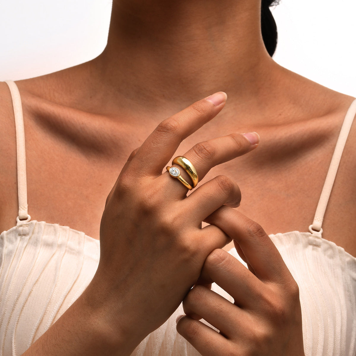 Glossy Stainless Steel Oval Zircon Gold Ring Ladies