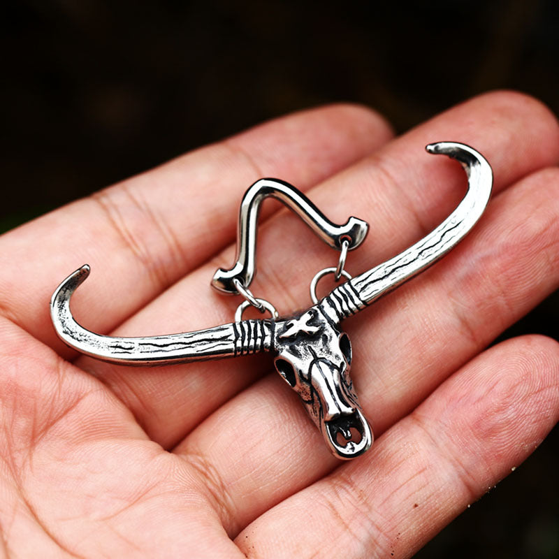 Titanium Steel Bull Head Pendant for Men - Retro European and American Style, Wholesale Jewelry