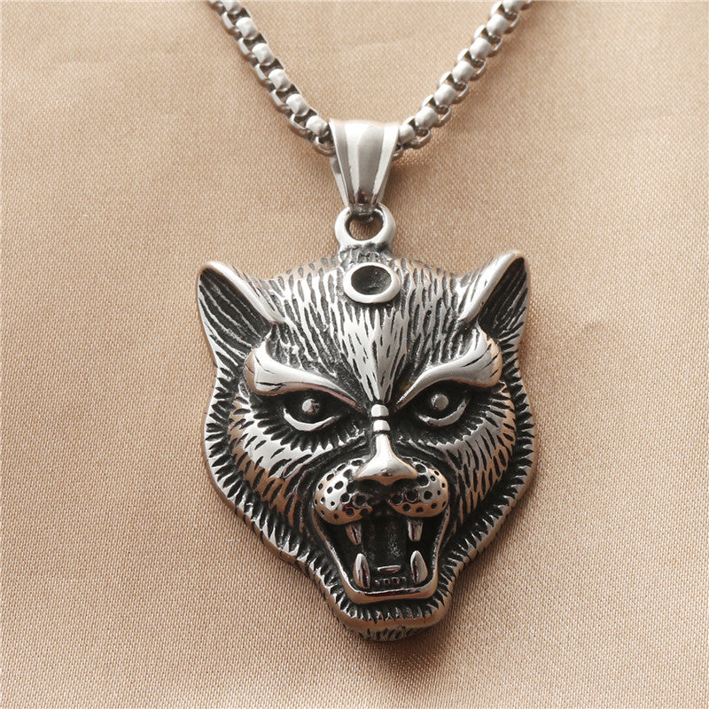 Personalized Punk Lion Head Pendant Necklace in Titanium Steel for Men - Retro Trendy Animal Design