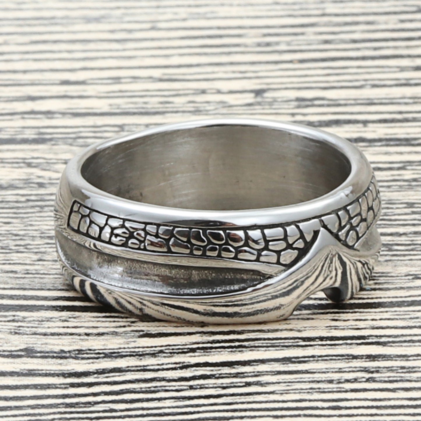 Titanium Steel Snake Design Ring for Men and Women - Retro Punk Style, Unisex Stainless Steel Accessory