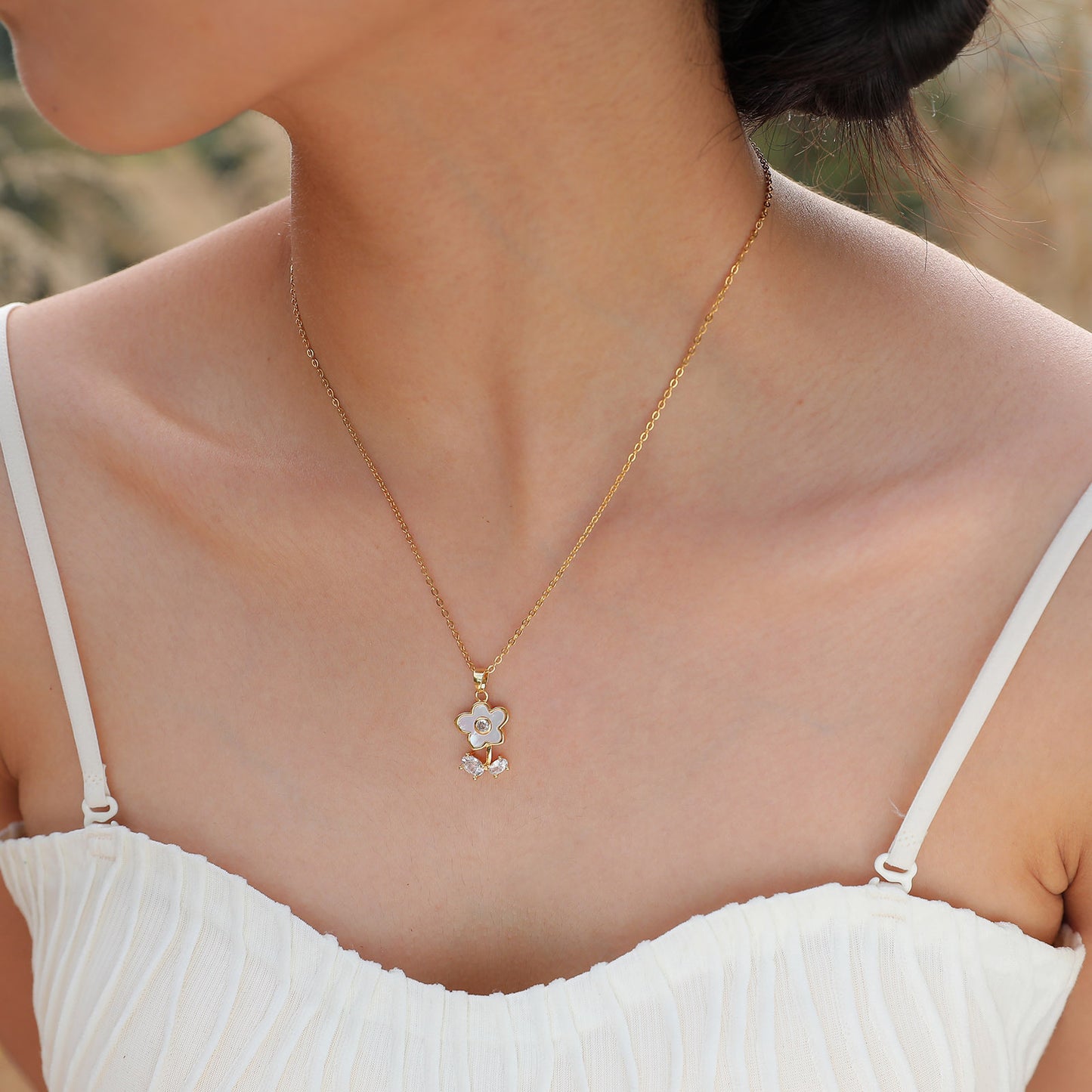 European And American Accessories Zircon Shell Flower Necklace