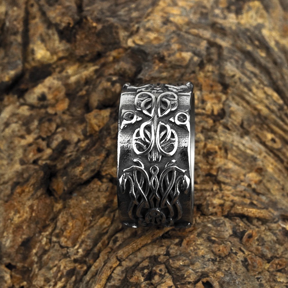 European and American Jewelry Wholesale Men's Titanium Steel Ring Retro Viking Celtic Knot Dragon Design