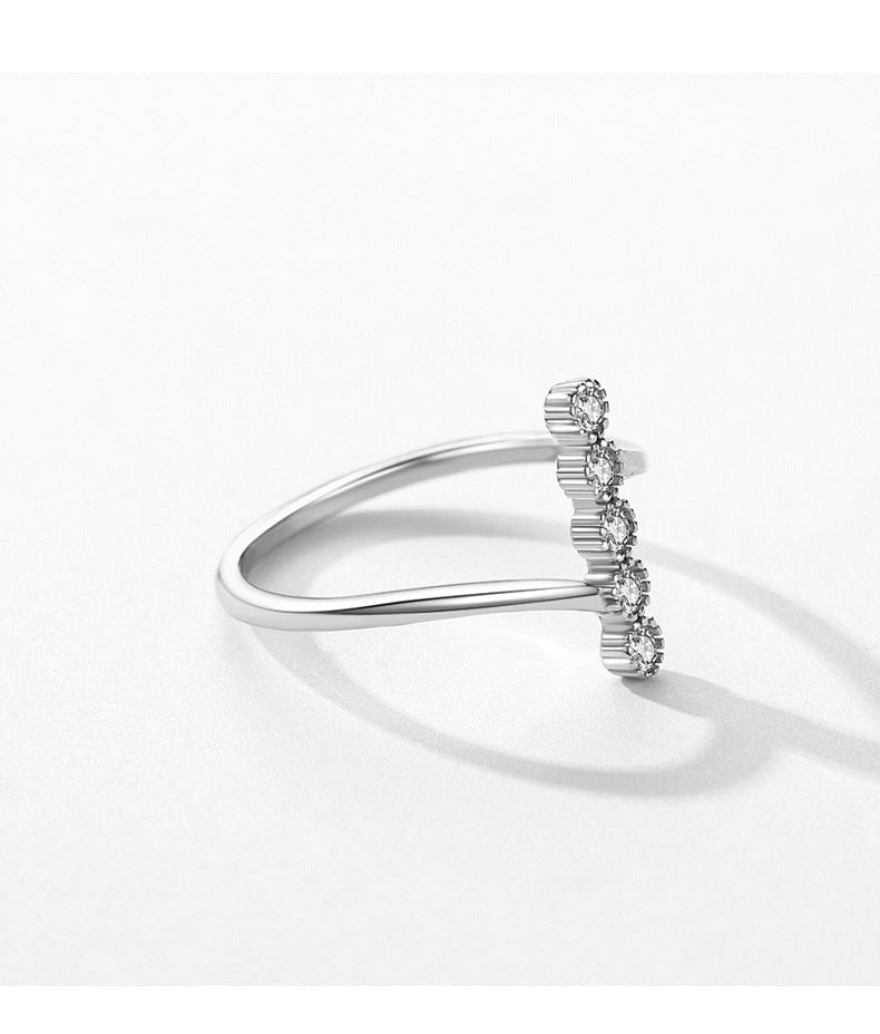 Stylish Sterling Silver Zircon Ring for Women with Unique Irregular Design - Popular in Europe and America