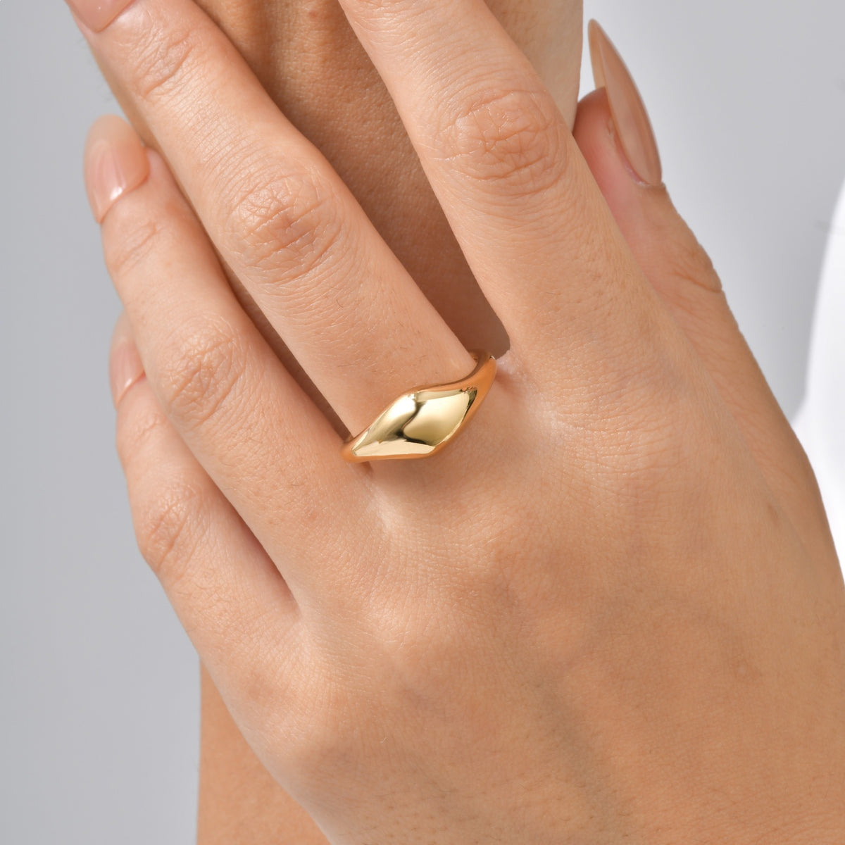 Hot Selling Stainless Steel Minimal Irregular Flow Glossy Stacked Ring