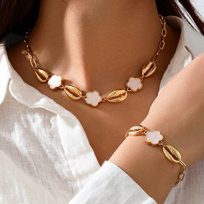 Planderful Bohemian Jewelry Set Women Chic Conch Clover