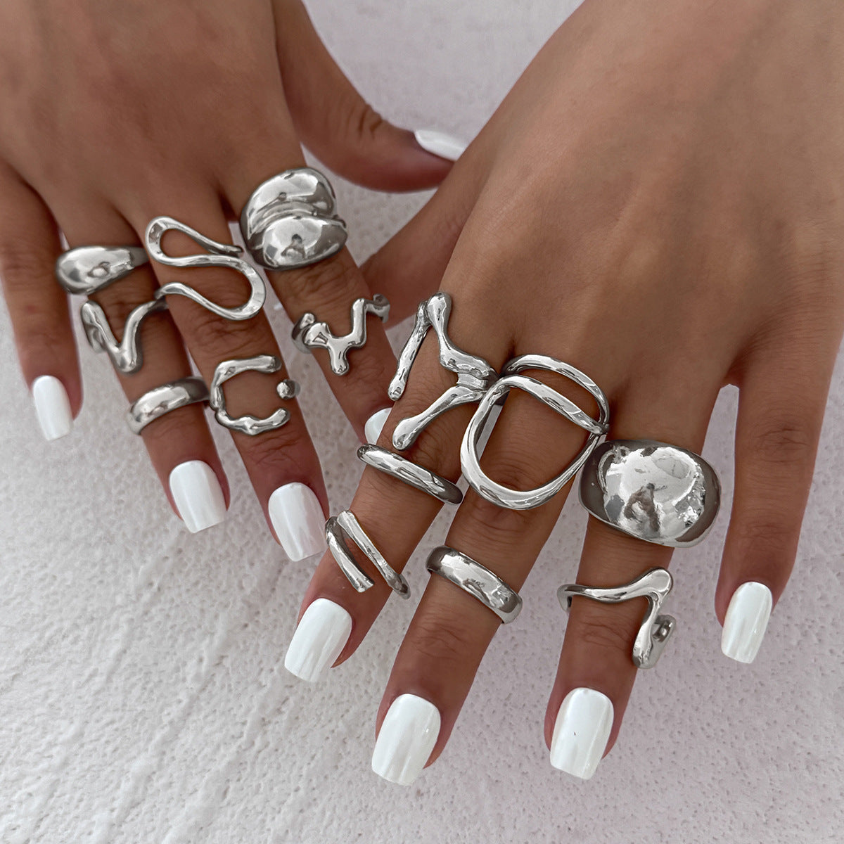 Planderful Vienna Verve Geometric Ring With Liquid Joint Design For Women Modern Minimal Metal Jewelry