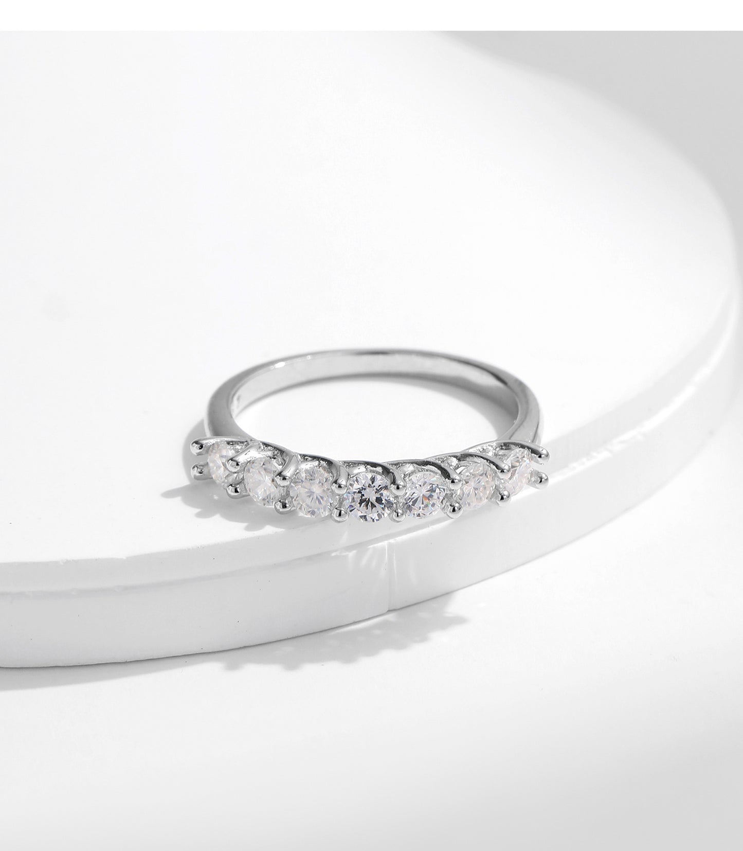 Moissanite Sparkling Sterling Silver French Index Finger Ring