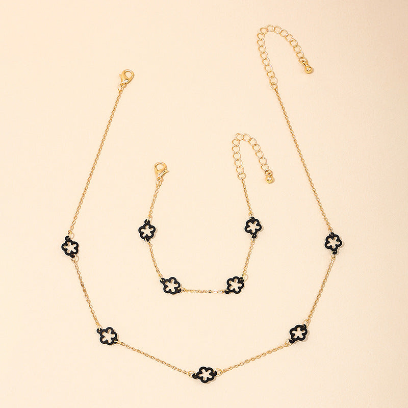 Summer Versatile Metal Clover Necklace Bracelet Set for Women