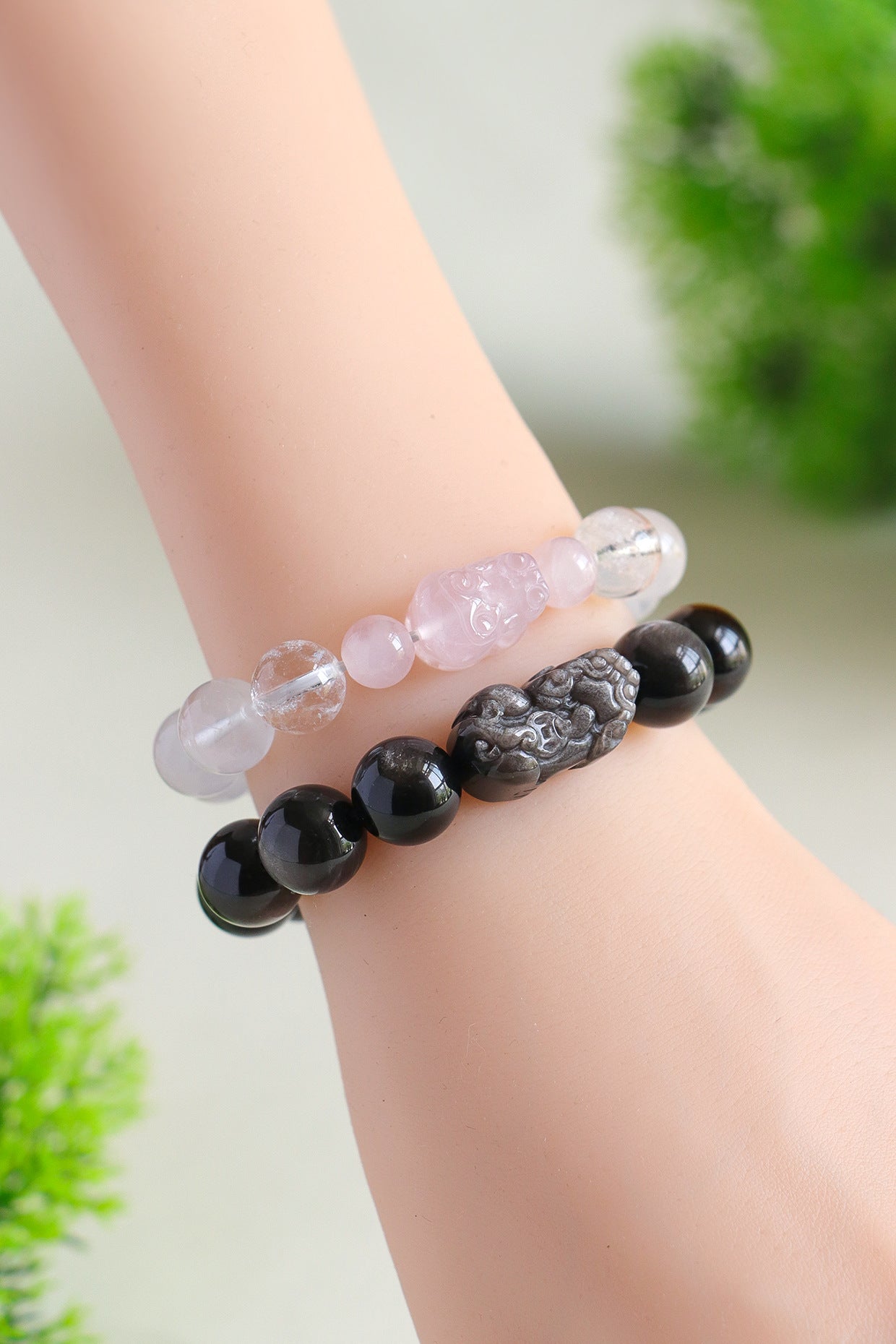 Planderful Fortune's Favor Bracelet – Elegant Crystal and Obsidian Design