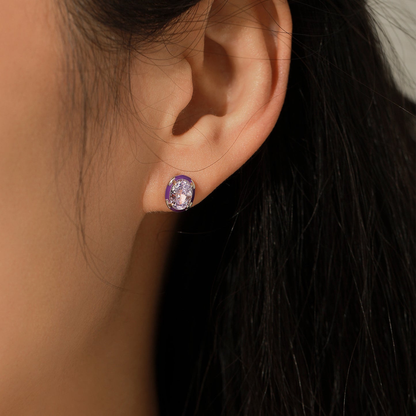 Planderful Everyday Genie Earrings – Elegant Geometric Design with Lavender Zircon