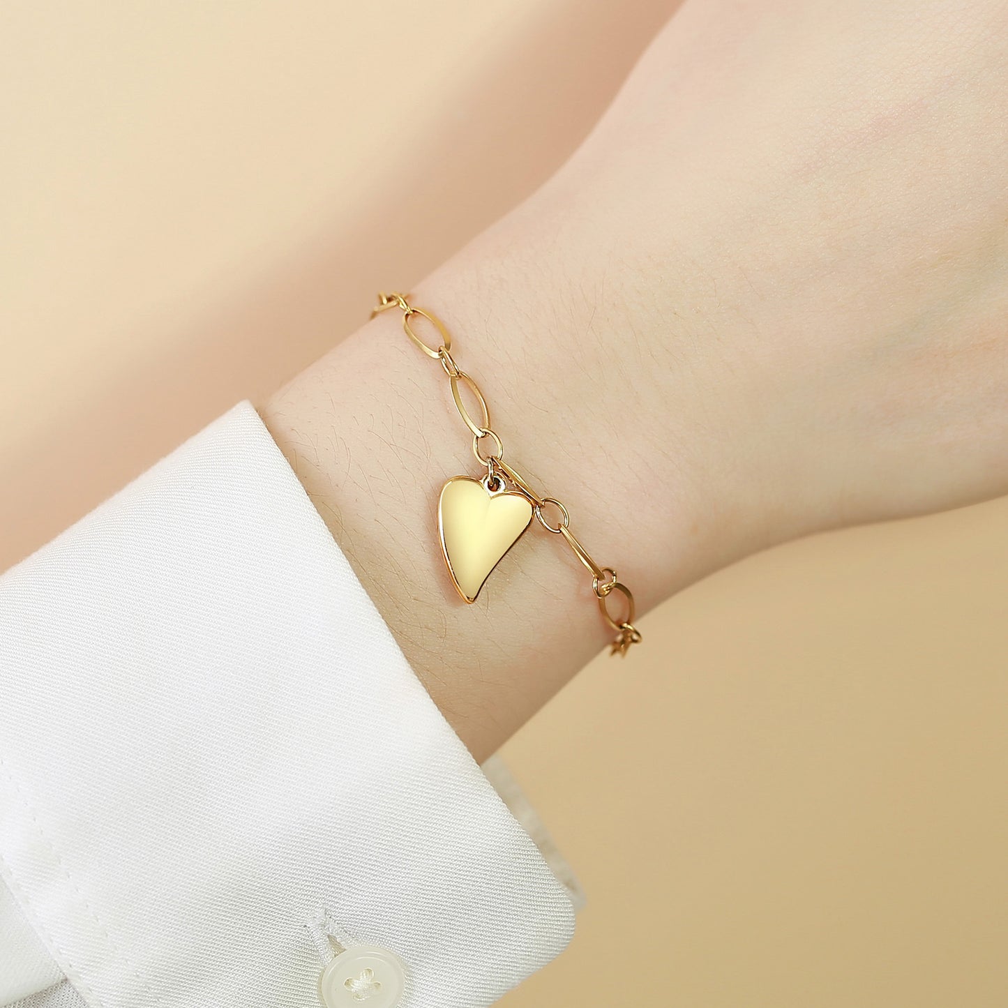 New Bracelet Stainless Steel Heart Bracelet Gold Women's Simplicity Jewelry Accessories Wholesale
