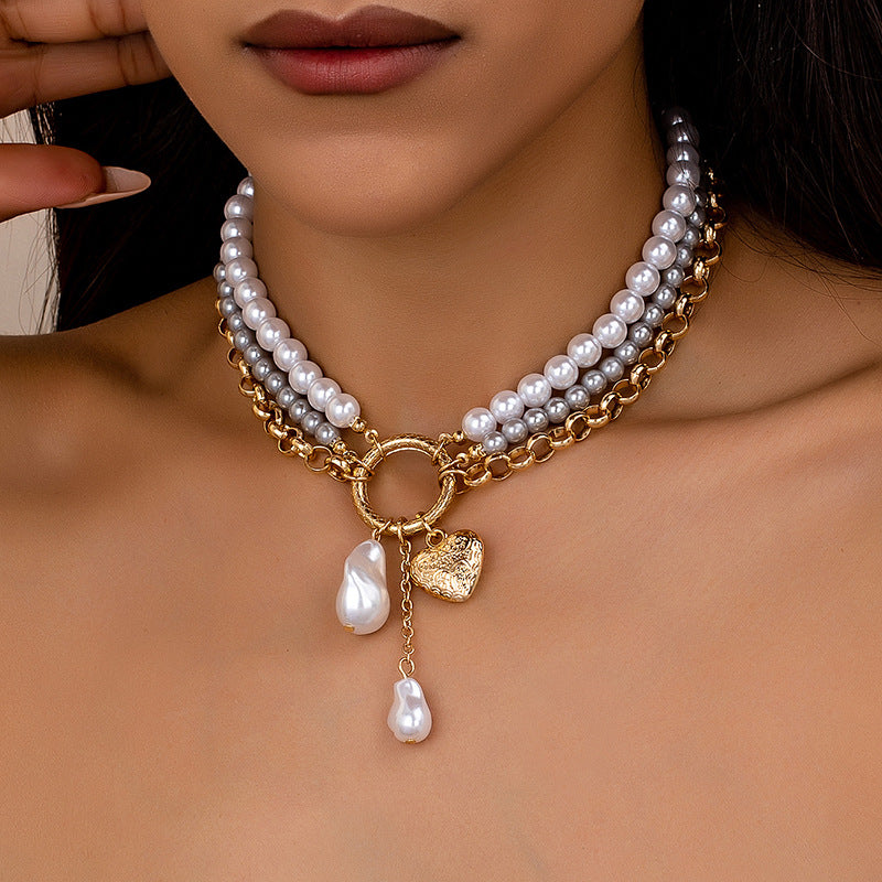 Planderful Vienna Verve Necklace – Elegant Baroque Imitation Pearl Design