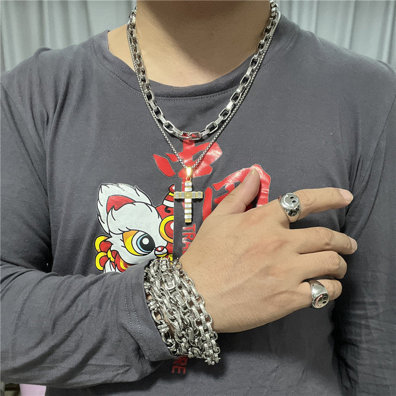 Stylish Personalized Titanium Steel Cross Pendant Necklace for Men