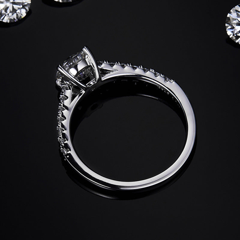 Simple S925 Sterling Silver Ring Inlaid With 1 Carat Moissanite