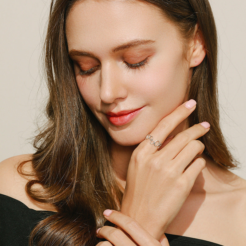 Everyday Genie Sterling Silver Niche Design Circle Ring for Women, Size 5-9