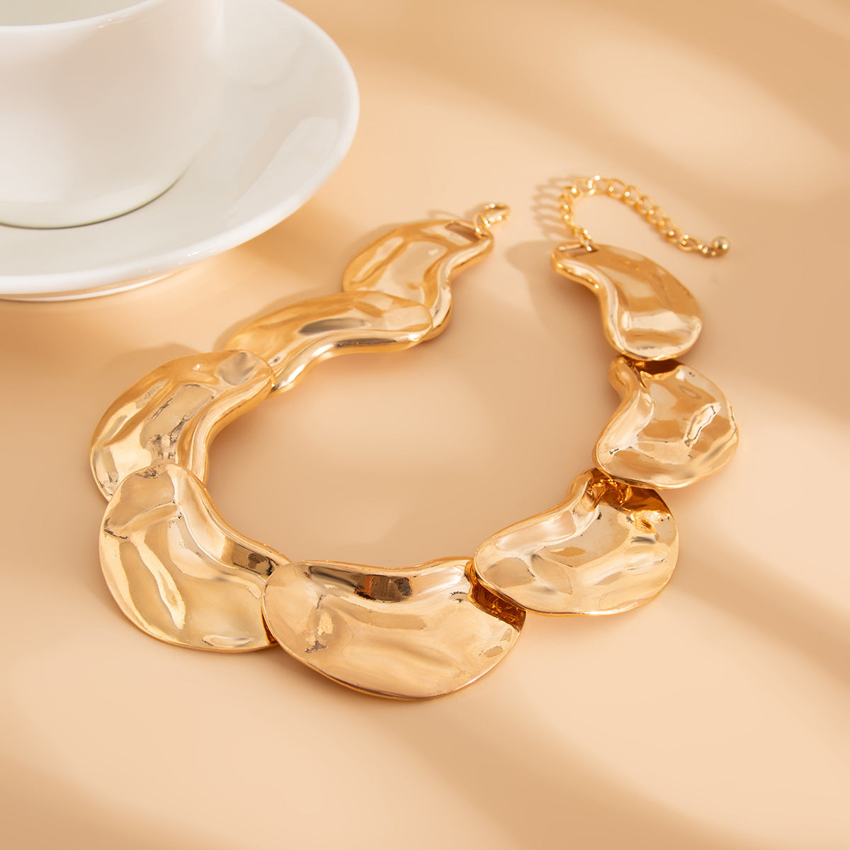 Planderful Vienna Verve Necklace – Versatile Exaggerated Design