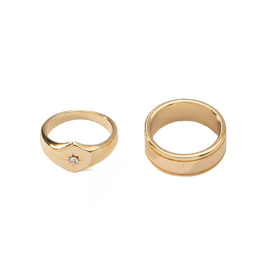 Golden Duo Metal Texture Ring Set from Vienna Verve Collection