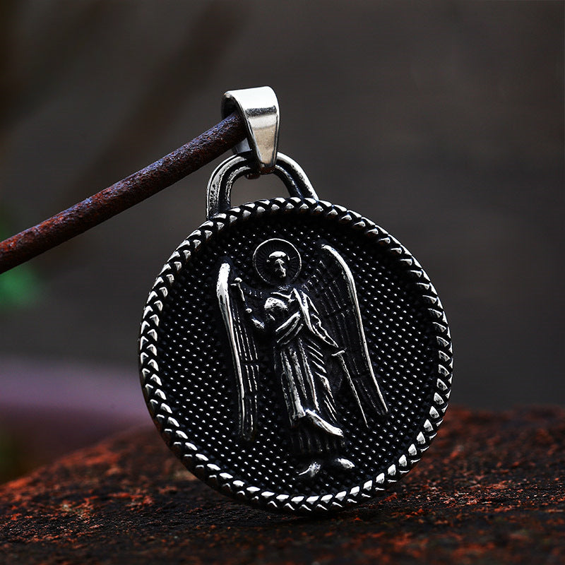 Retro Stainless Steel Round Pendant for Men - Cross-Border Wholesale Titanium Steel Jewelry