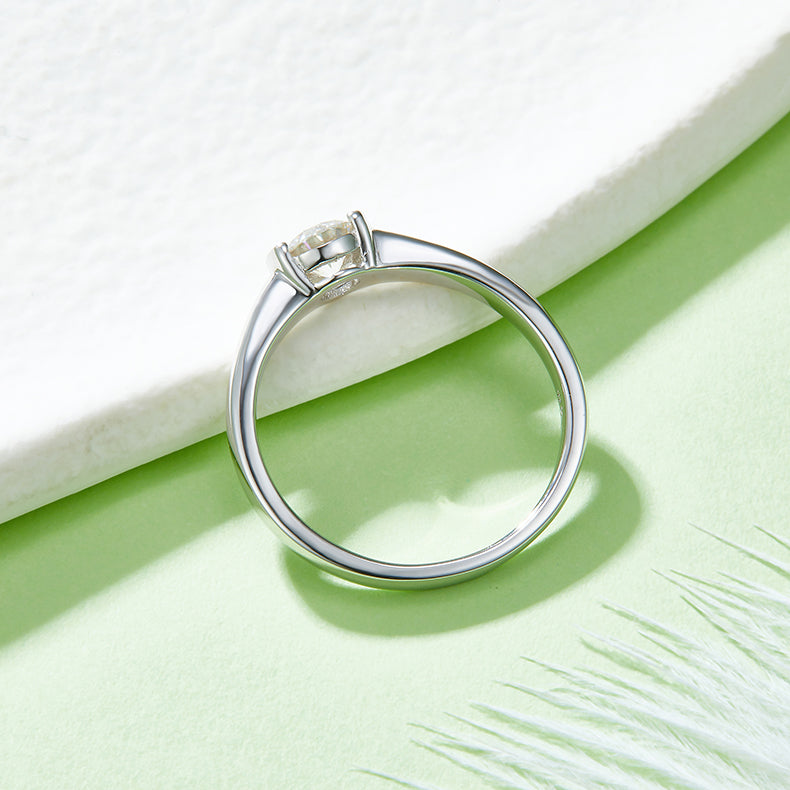 Solitaire 0.5 Carat Round Cut Moissanite Engagement Ring