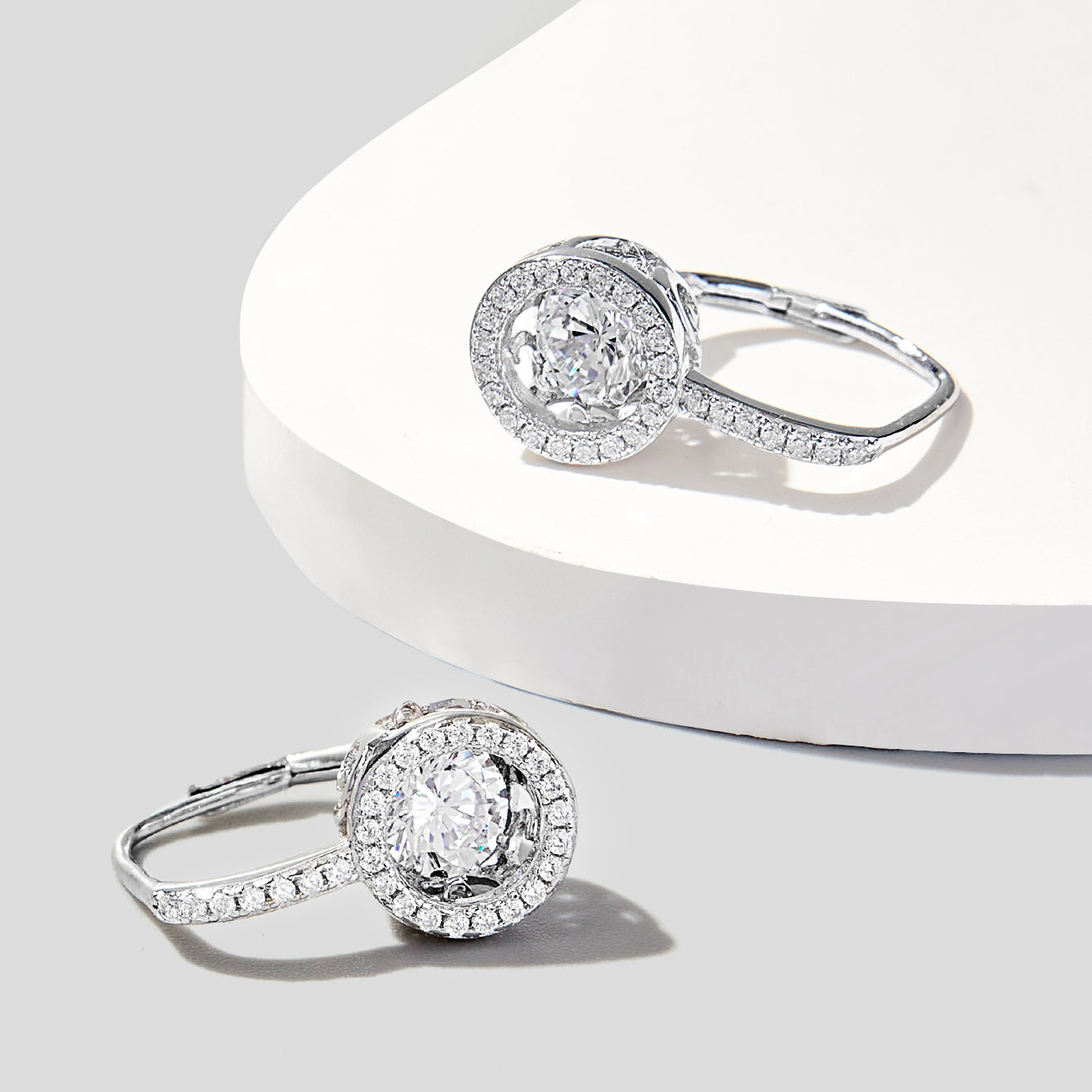 S925 Silver Plated Platinum Simple Zircon Hoop Earrings