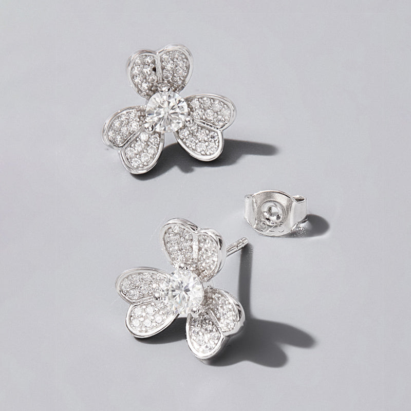 S925 Silver Plated Platinum Simple Zircon Flower Stud Earrings