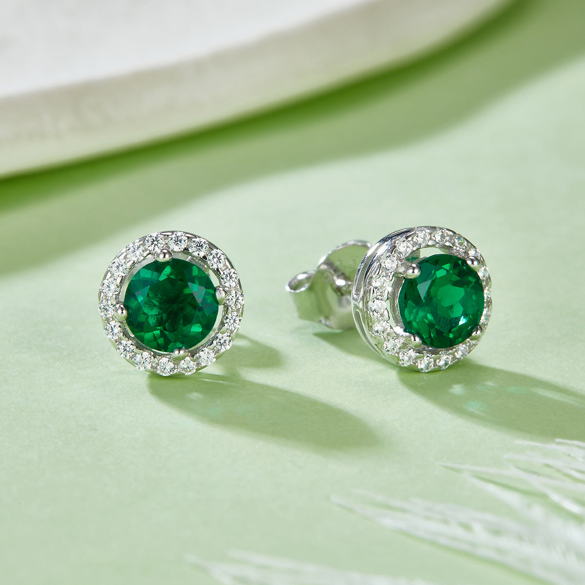 1.0 Carat Round Lab-Grown Emerald Halo Stud Earrings in S925 Silver with Platinum Plating