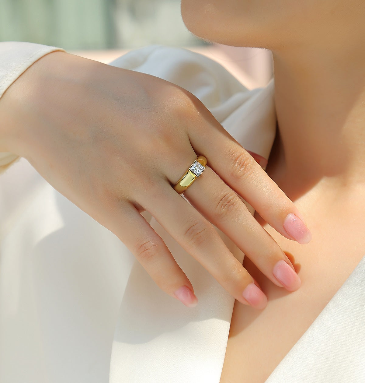 Stunning 1.0 Carat Princess Cut Moissanite S925 Silver Plated 18K Gold Women's Ring