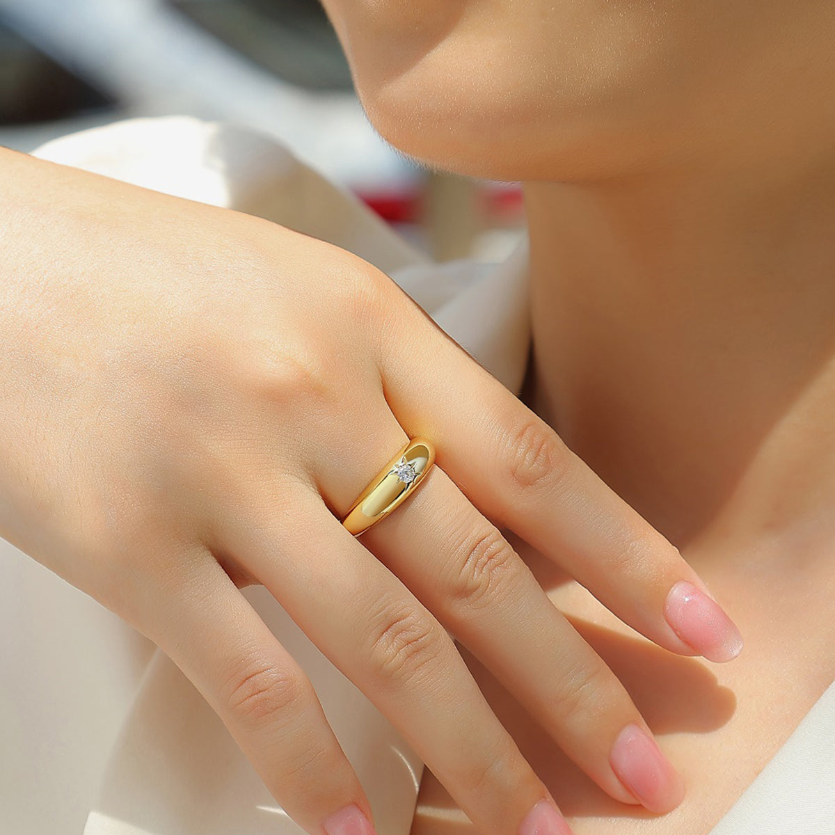 S925 Silver Plated 18K Gold Sun Pattern Ring With Moissanite