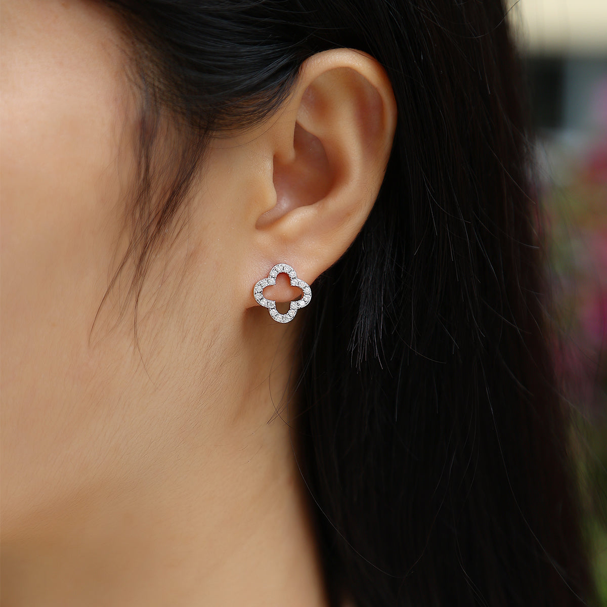 S925 Silver Plated 18K Platinum Moissanite Clover Stud Earrings