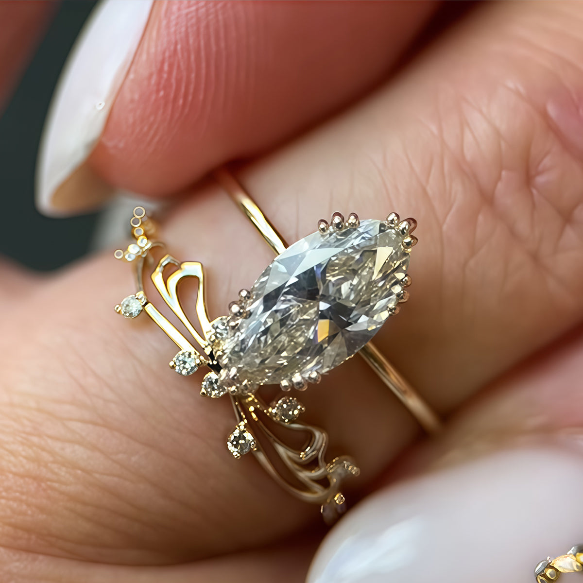 Planderful Moissanite Ring Set For Women Exquisite Lace Butterfly Design 2.0 Carat Main Stone S925 Gold Plated