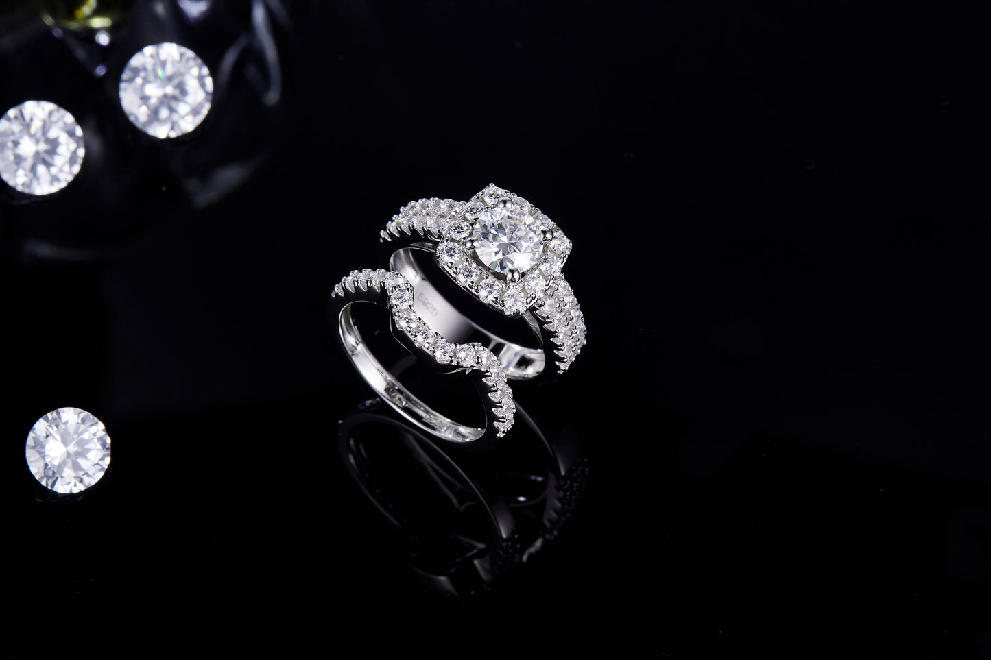 Soleste Moissanite Round Ring Pack for Women