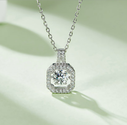 (0.5CT) Moissanite Stone Square Spirituel Necklace for Women
