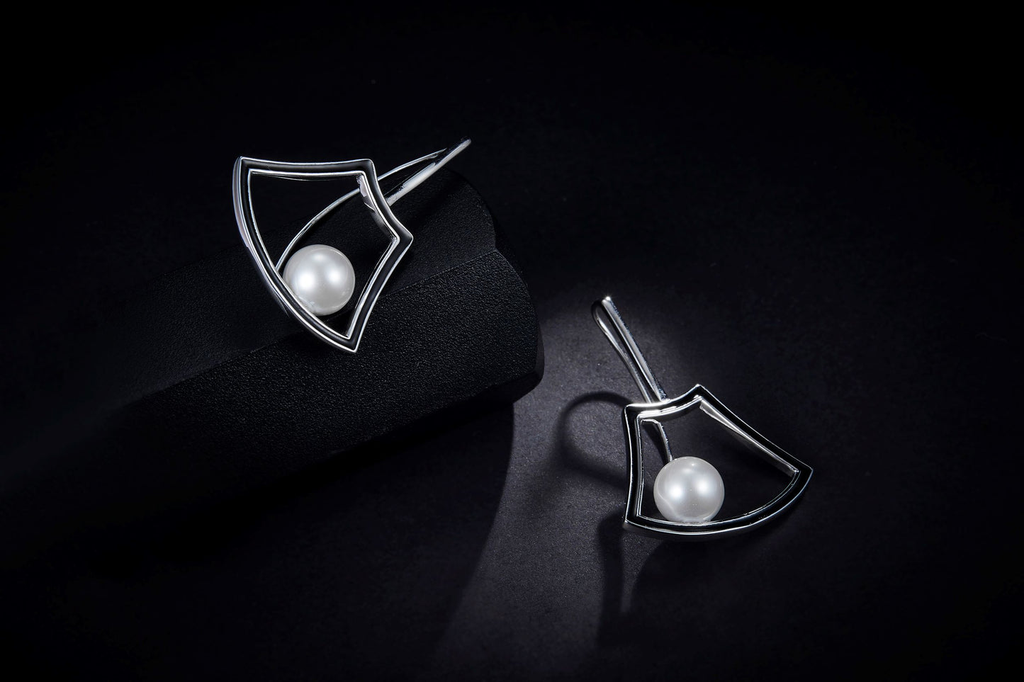Black Fan-Shaped Enamel with Pearl Silver Drop Earrings for Women