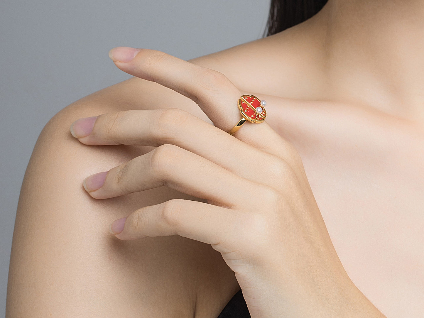 Forbidden City Gate Enamel with Pearl Ring for Women