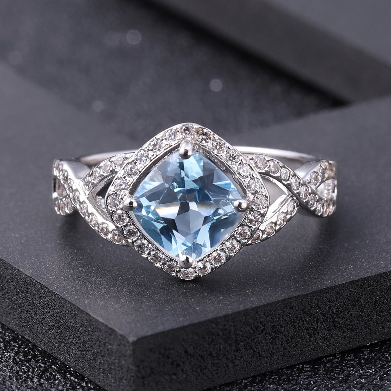 Light Luxury Temperament Inlaid Natural Topaz Soleste Halo Square Sterling Silver Ring for Women