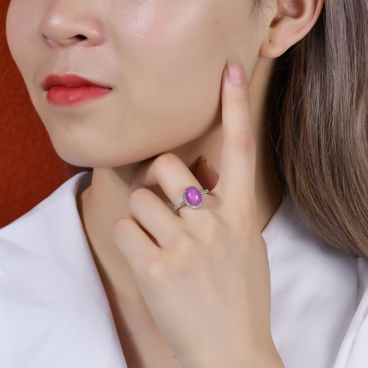 Luxury Six Ray Star Inlaid Red and Sapphire Oval Shape Jewelry S925 Silver Ring for Women